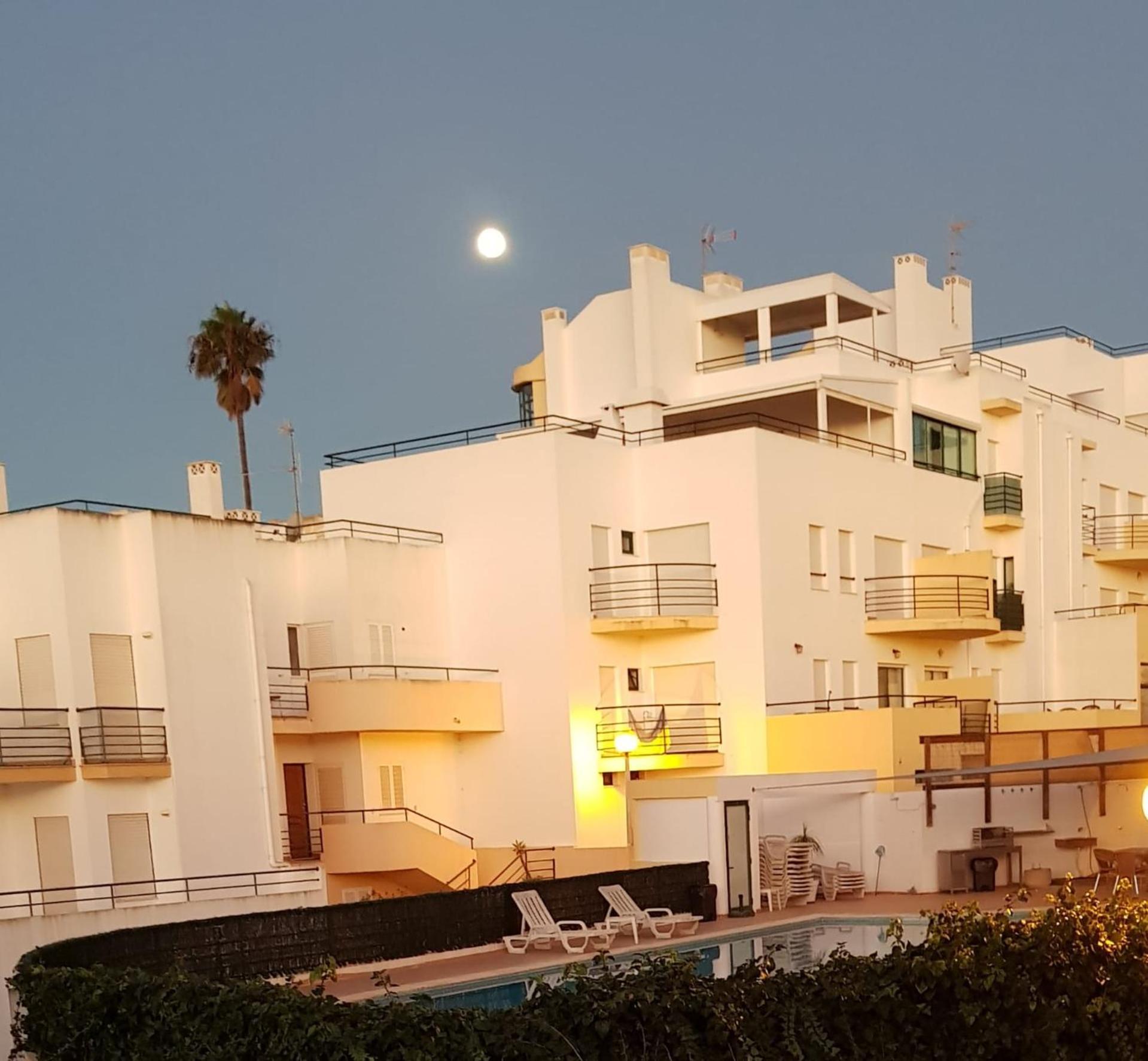 Apartment Sunshine - Golfplayer And Holidays Lagos Exteriör bild